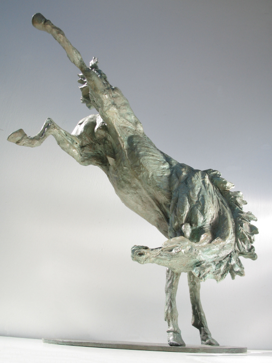 Scultura in bronzo - Statue di animali-cavallo-che-scalcia